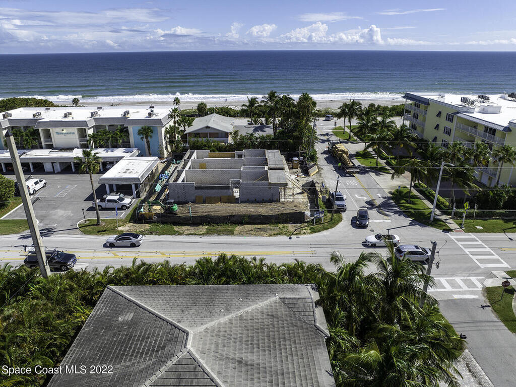 100 Eighth Avenue, Indialantic, FL 32903