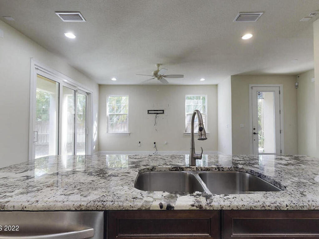 100 Eighth Avenue, Indialantic, FL 32903