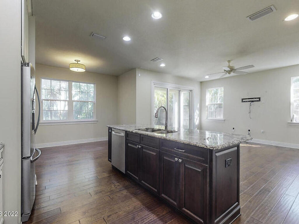 100 Eighth Avenue, Indialantic, FL 32903