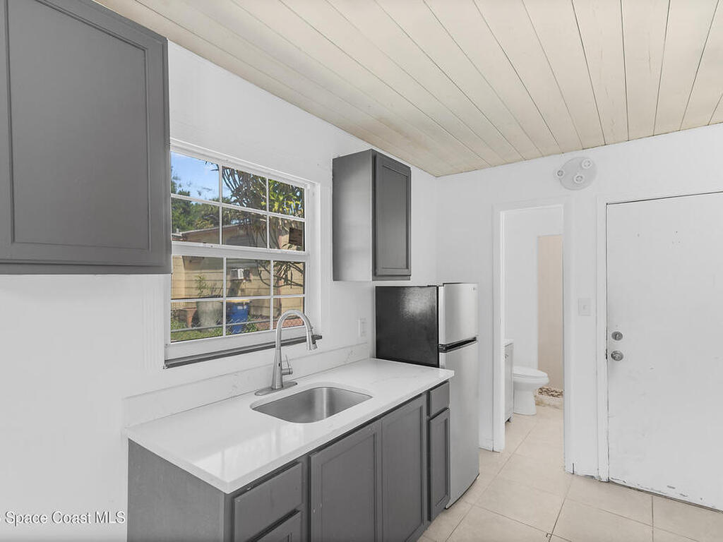 609 S 15th Street, Ft. Pierce, FL 34950