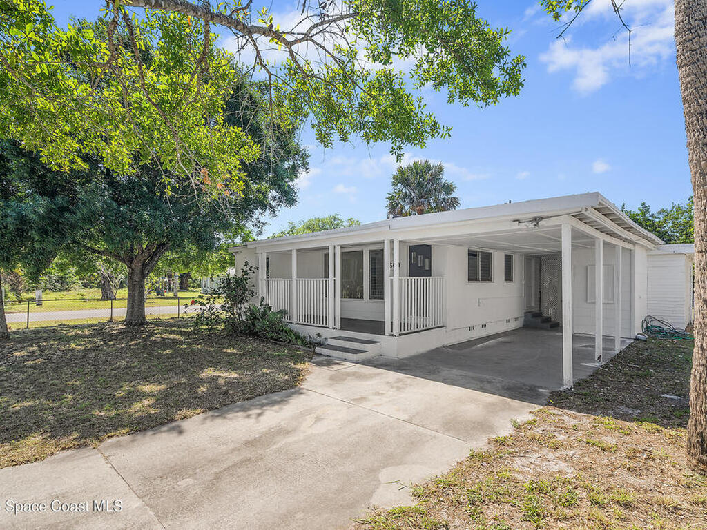609 S 15th Street, Ft. Pierce, FL 34950