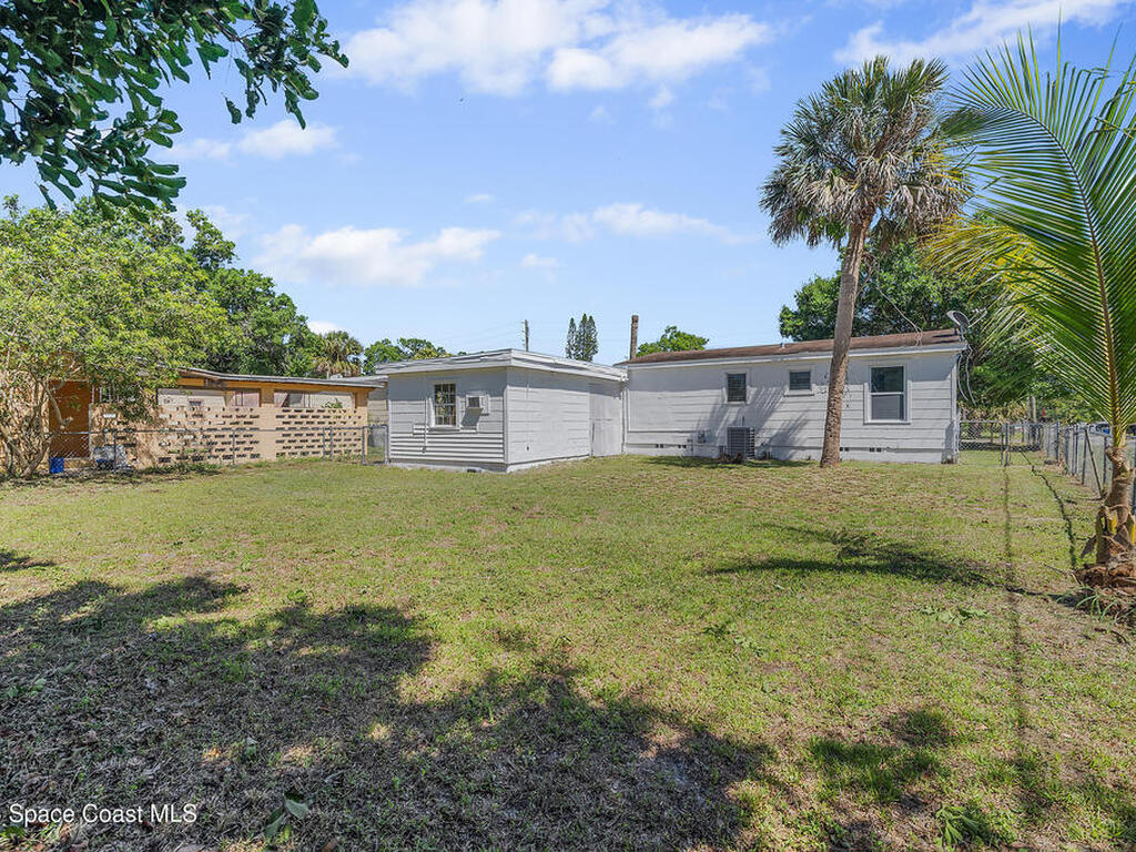 609 S 15th Street, Ft. Pierce, FL 34950