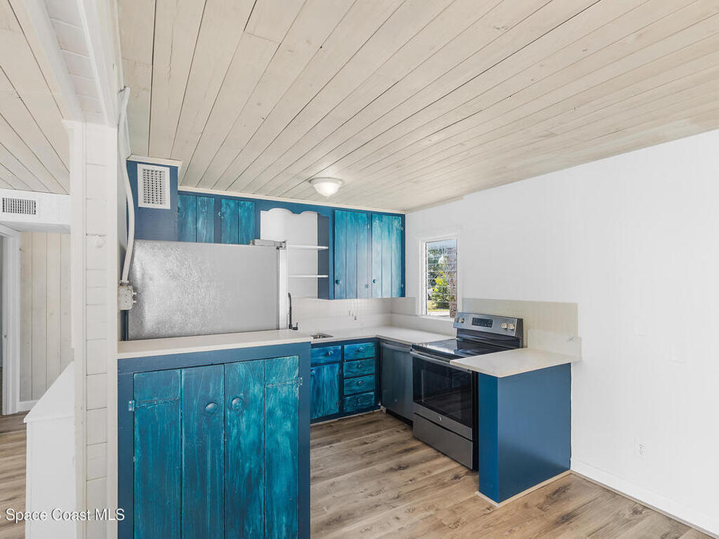 609 S 15th Street, Ft. Pierce, FL 34950