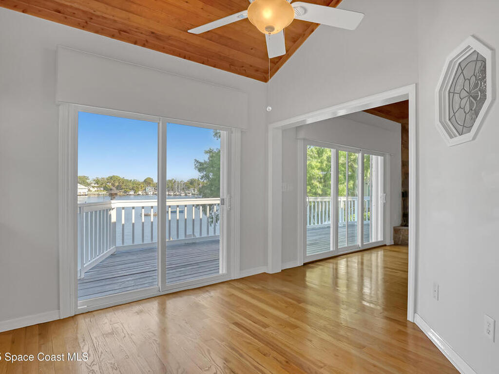 940 W Whitmire Drive, Melbourne, FL 32935