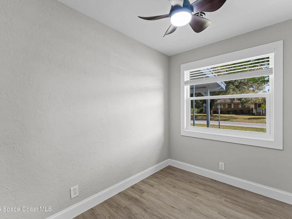 398 Dubs Drive, Daytona Beach, FL 32117