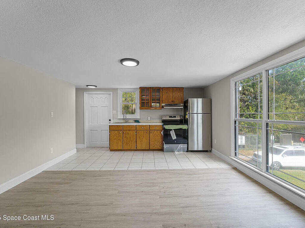 398 Dubs Drive, Daytona Beach, FL 32117