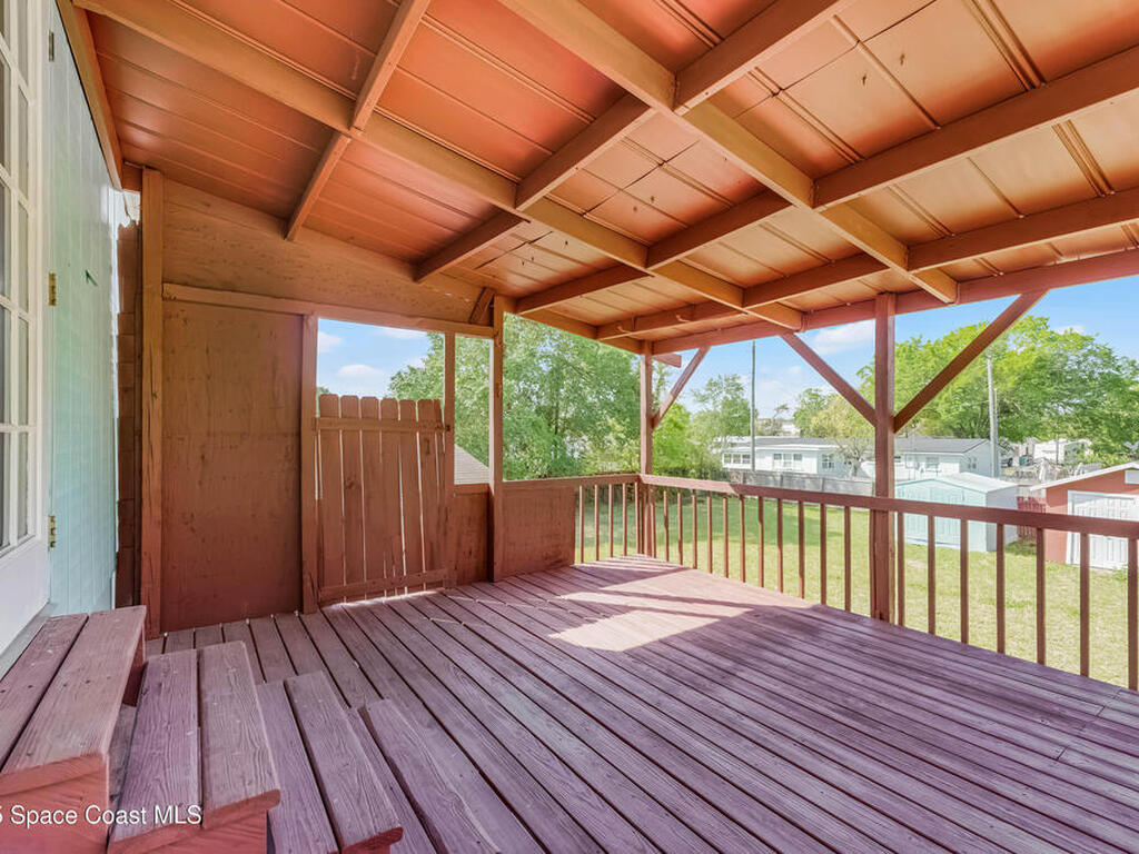 398 Dubs Drive, Daytona Beach, FL 32117