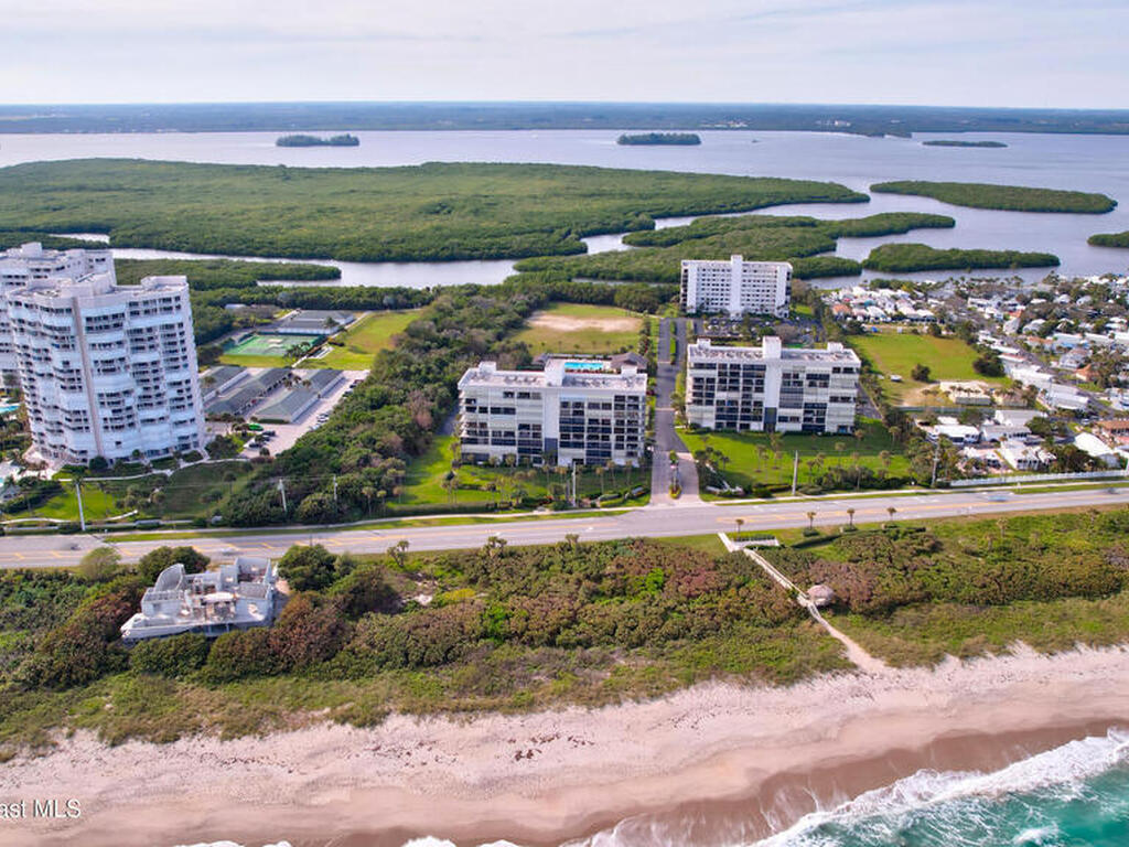 5055 N Highway A1a, Hutchinson Island, FL 34949