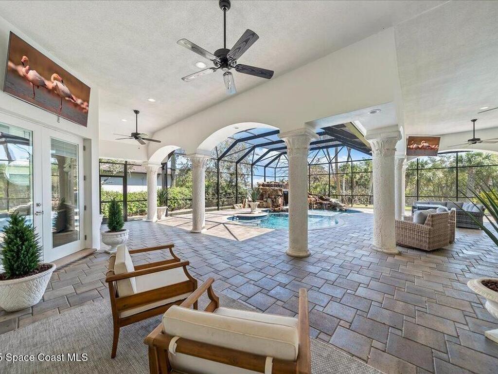200 Lansing Island Drive, Indian Harbour Beach, FL 32937