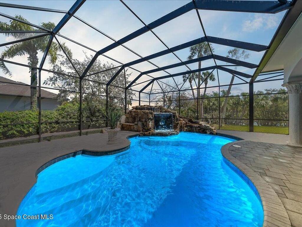 200 Lansing Island Drive, Indian Harbour Beach, FL 32937