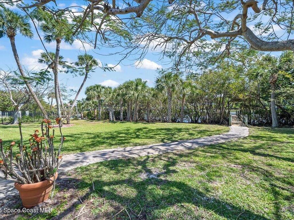 200 Lansing Island Drive, Indian Harbour Beach, FL 32937