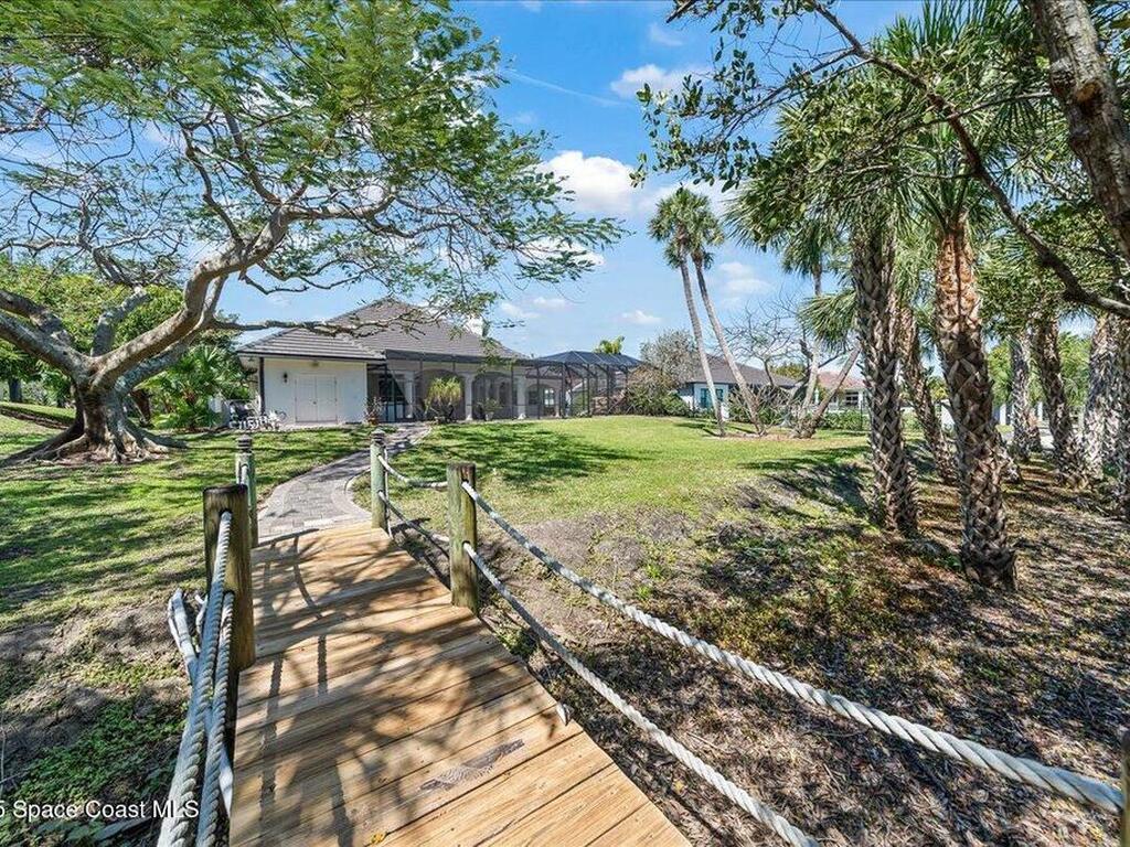 200 Lansing Island Drive, Indian Harbour Beach, FL 32937