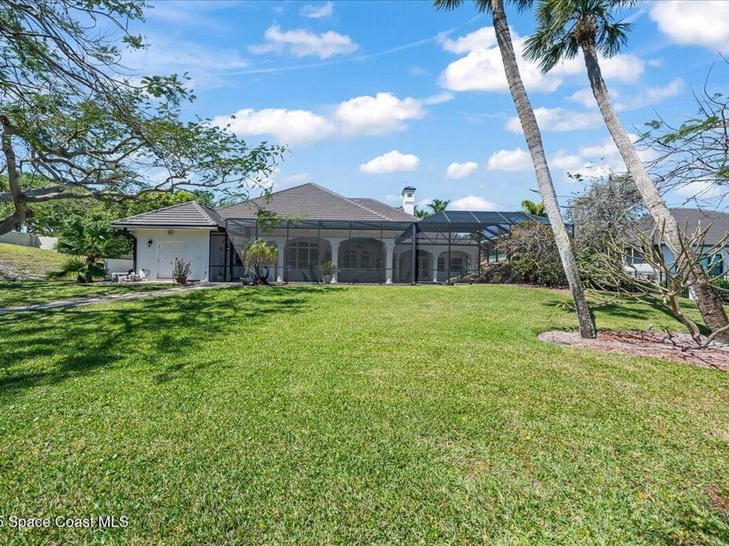 200 Lansing Island Drive, Indian Harbour Beach, FL 32937