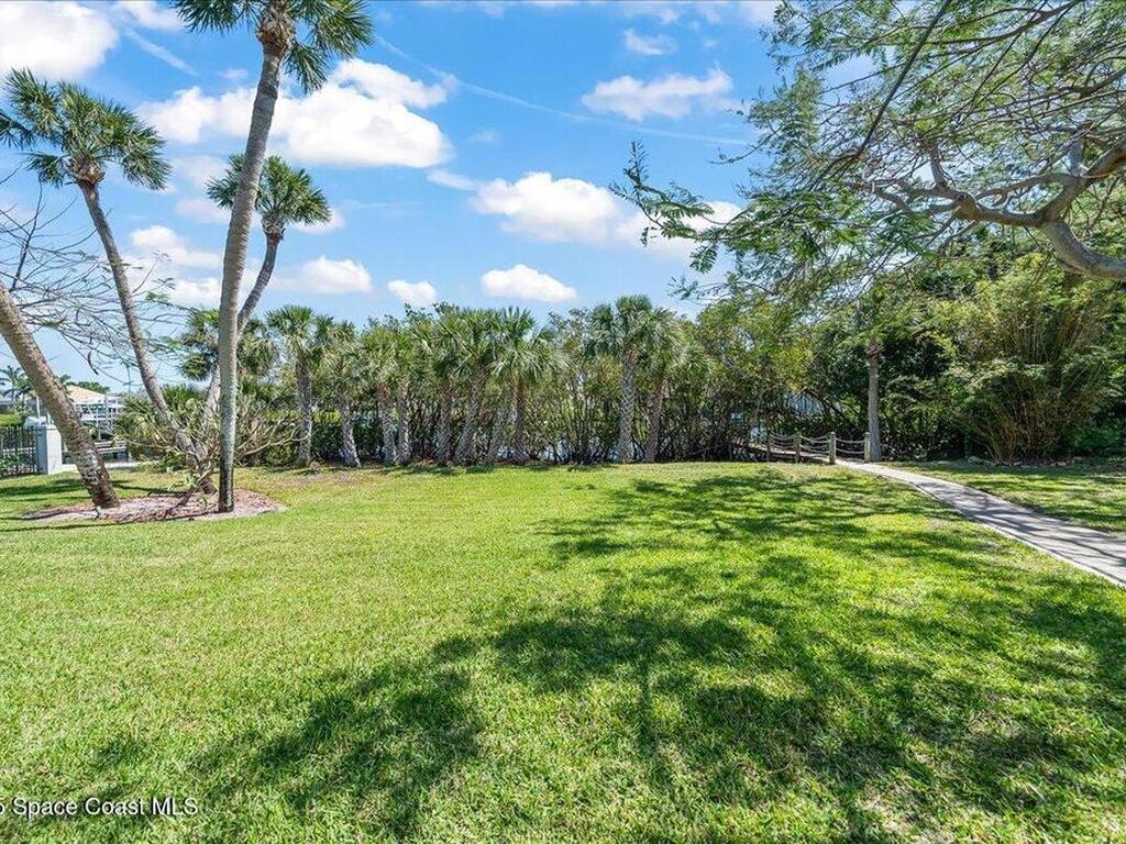 200 Lansing Island Drive, Indian Harbour Beach, FL 32937