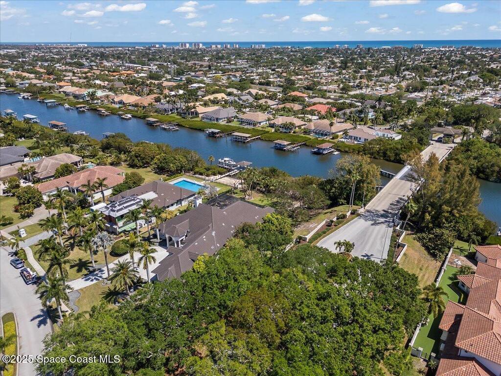 200 Lansing Island Drive, Indian Harbour Beach, FL 32937