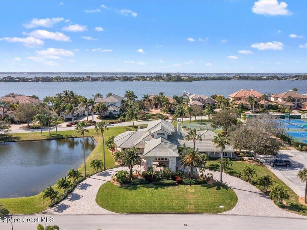 200 Lansing Island Drive, Indian Harbour Beach, FL 32937
