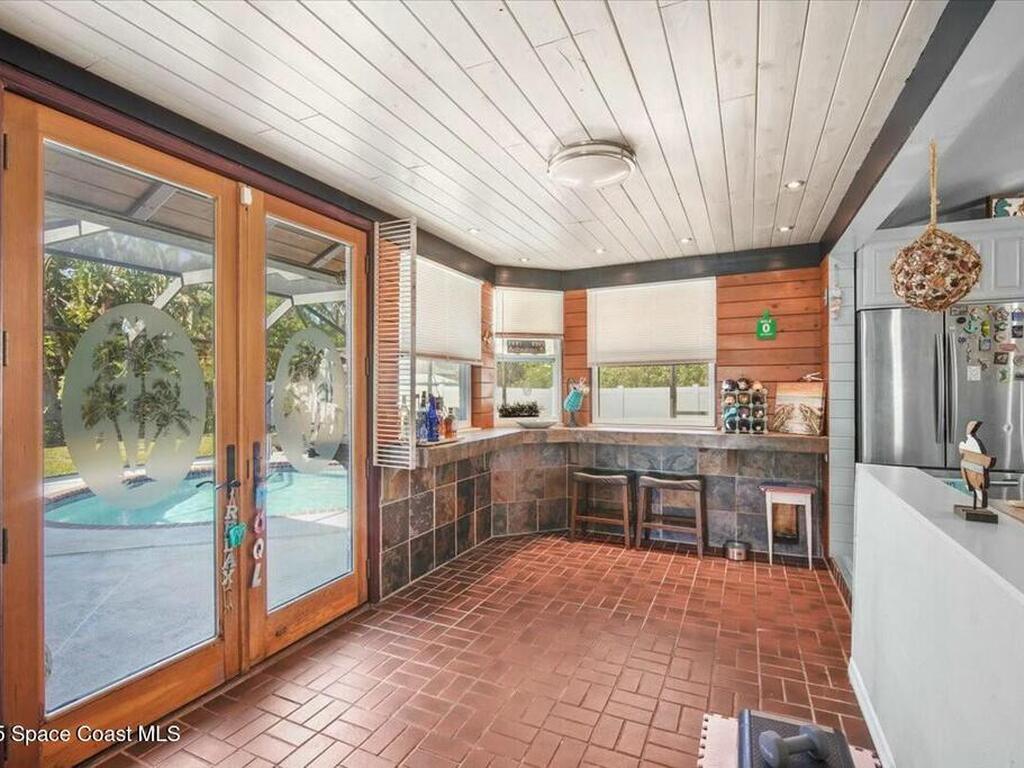 537 Cavern Terrace, Sebastian, FL 32958