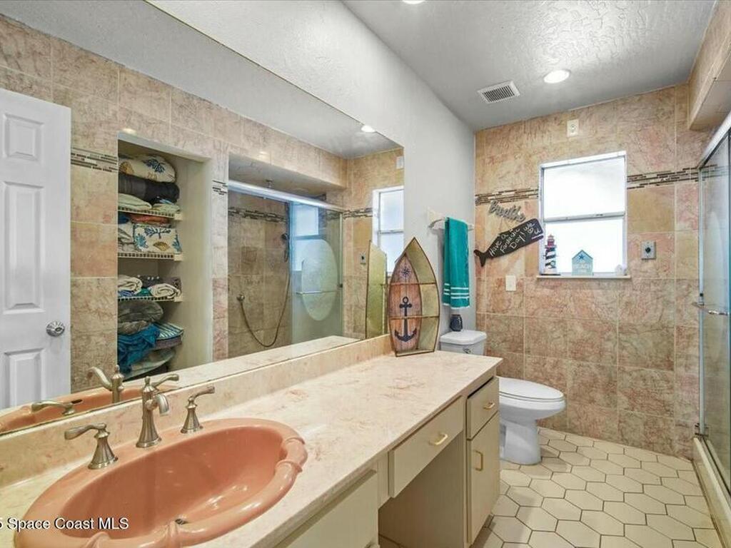 537 Cavern Terrace, Sebastian, FL 32958