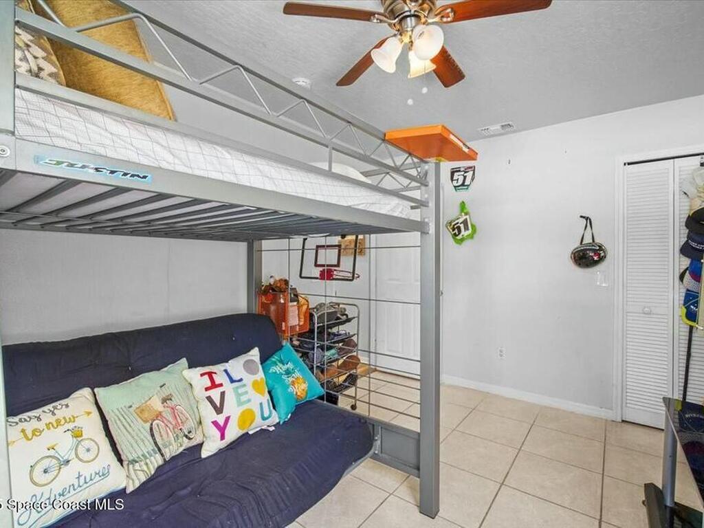 537 Cavern Terrace, Sebastian, FL 32958