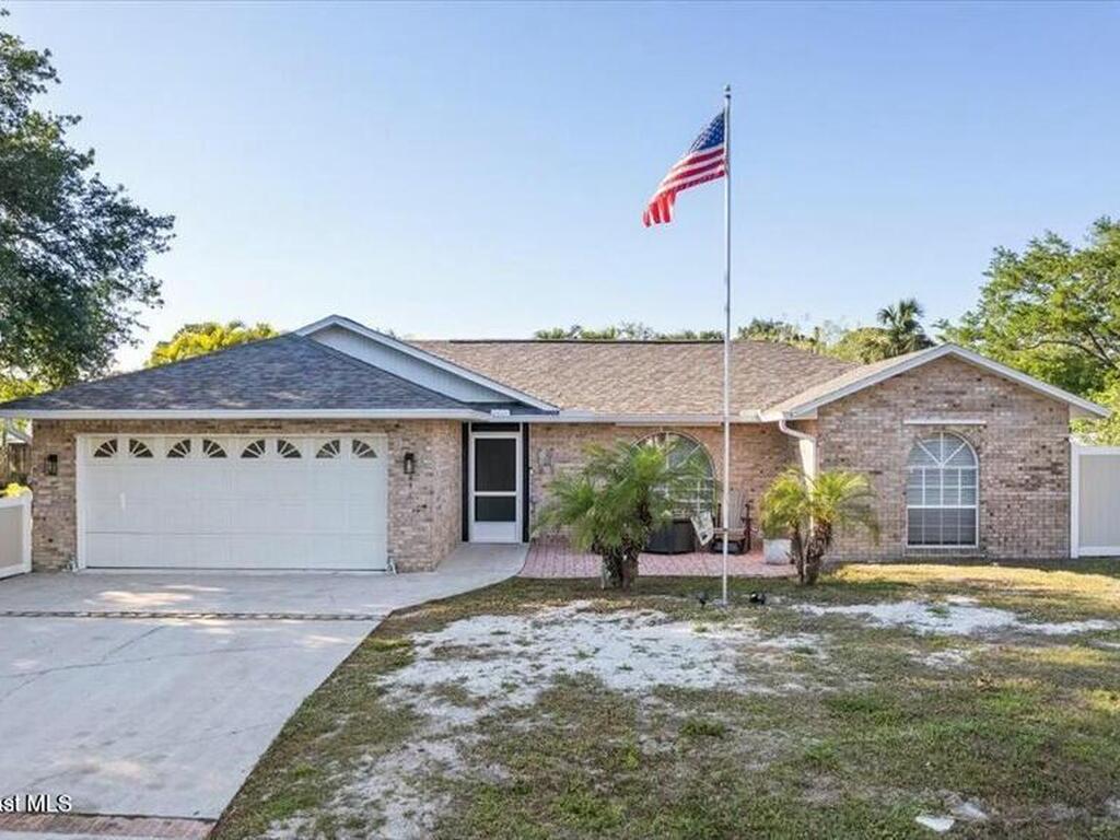 537 Cavern Terrace, Sebastian, FL 32958