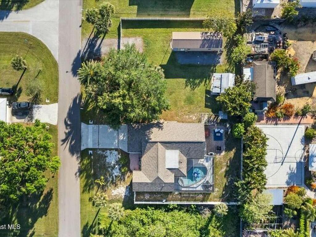 537 Cavern Terrace, Sebastian, FL 32958