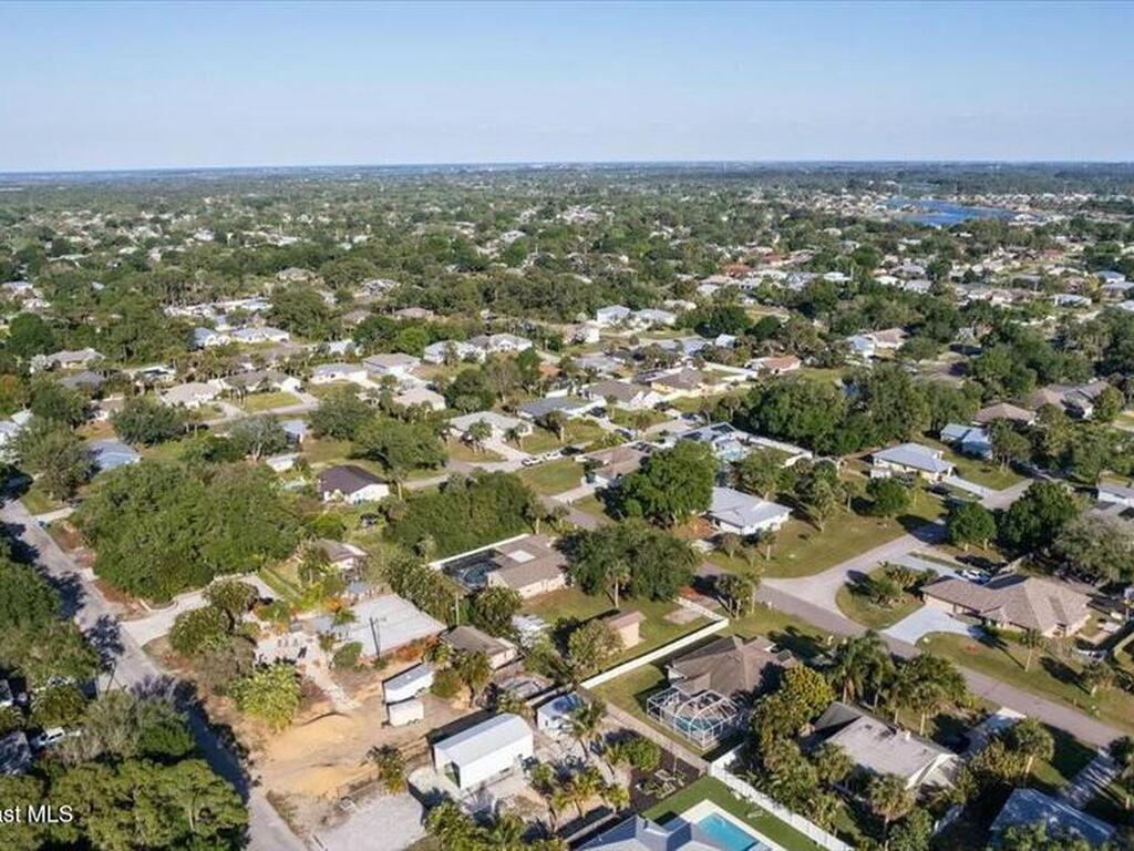 537 Cavern Terrace, Sebastian, FL 32958