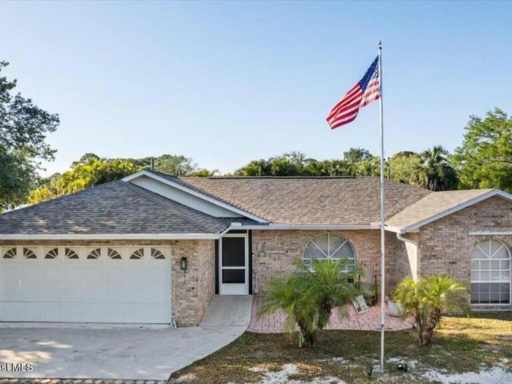 537 Cavern Terrace, Sebastian, FL 32958