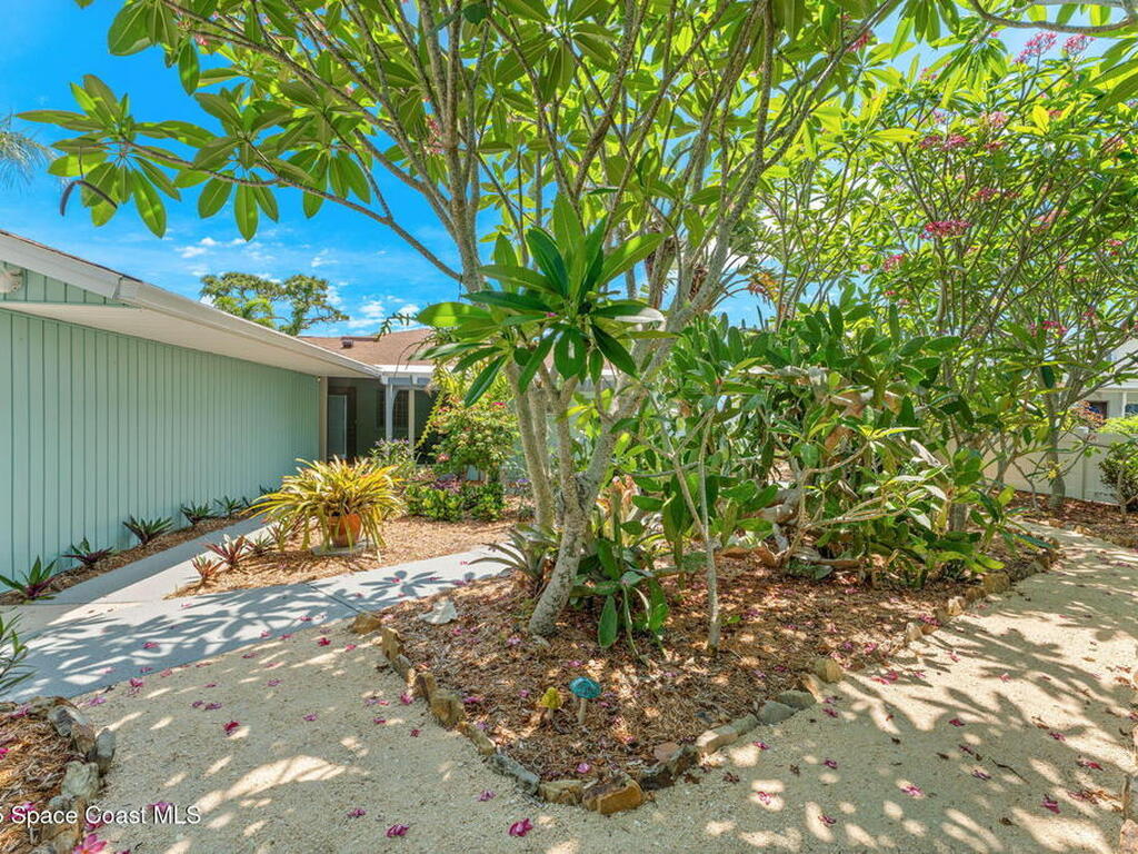 4527 Coquina Ridge Drive, Melbourne, FL 32935