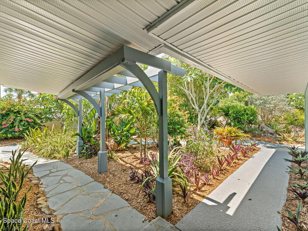 4527 Coquina Ridge Drive, Melbourne, FL 32935