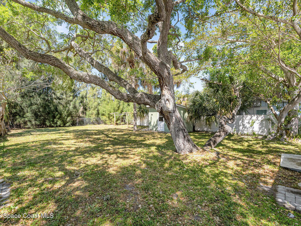 475 S Banana River Drive, Merritt Island, FL 32952