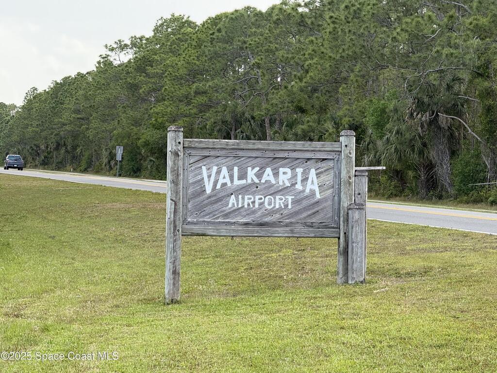 2050 Valkaria Road, Malabar, FL 32950