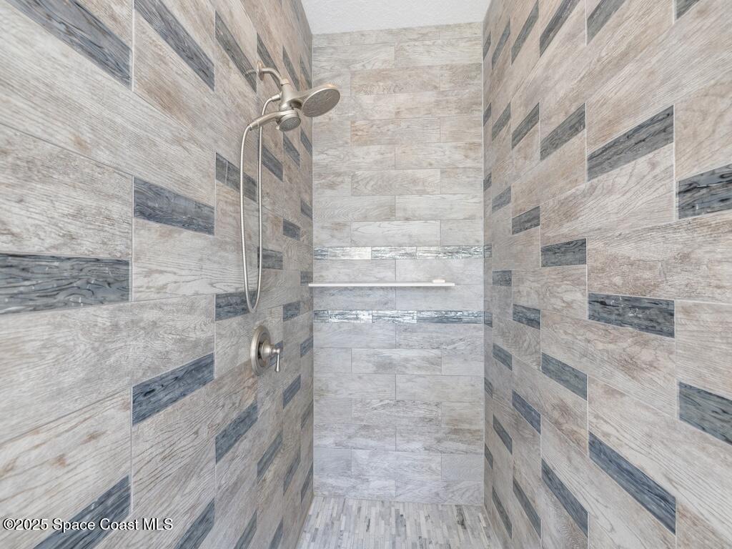 2050 Valkaria Road, Malabar, FL 32950