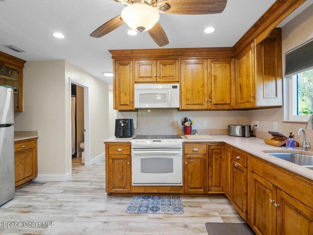 1465 Bishop Road, Merritt Island, FL 32953