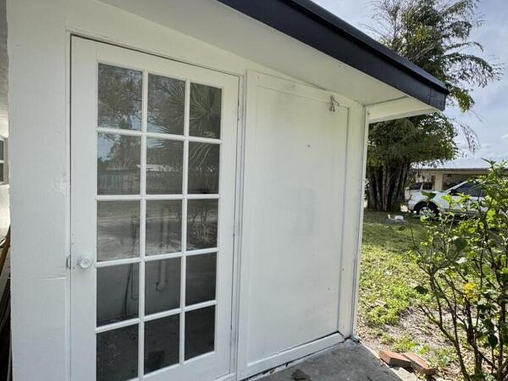 508 Palm Avenue, Ft. Pierce, FL 34982