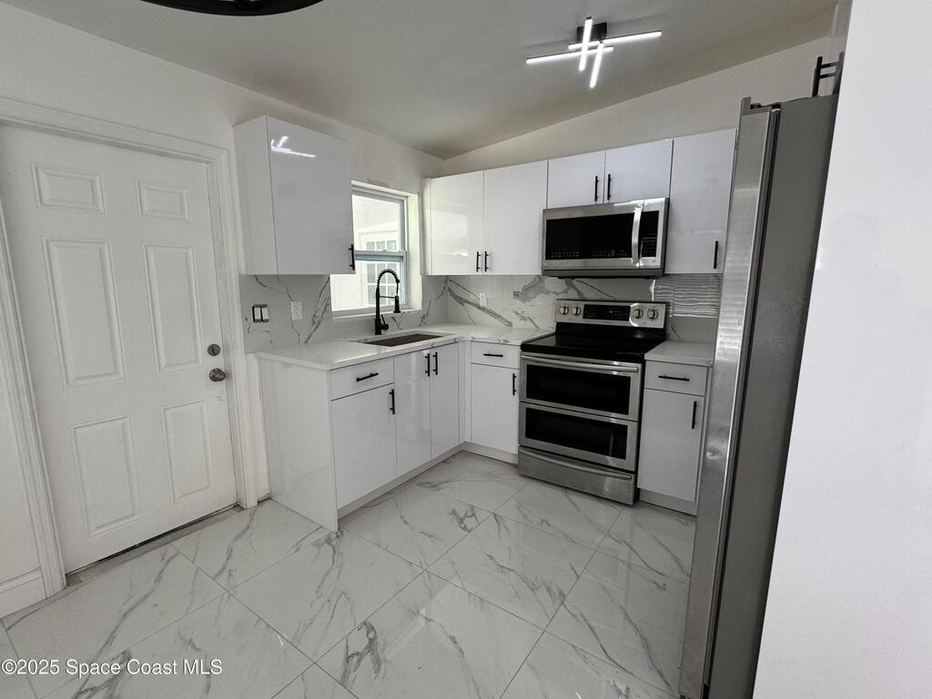 508 Palm Avenue, Ft. Pierce, FL 34982