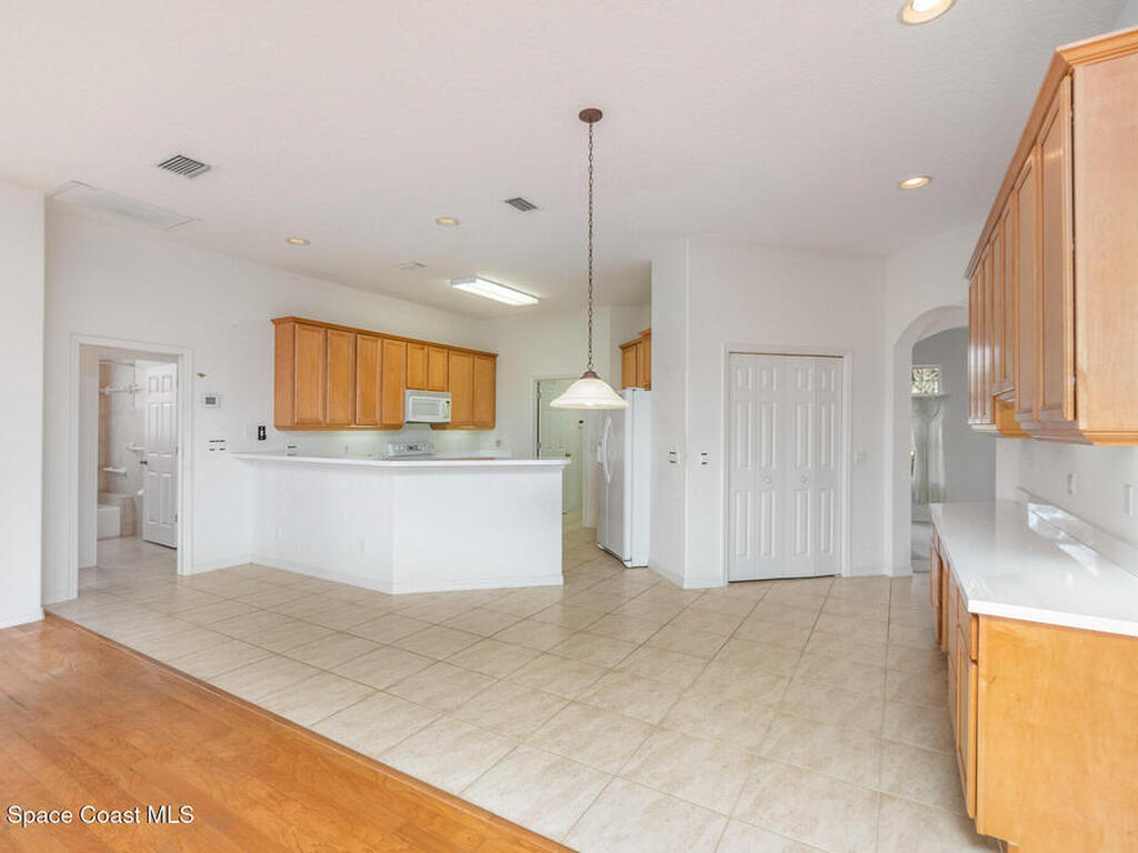 742 W Whitmire Drive, Melbourne, FL 32935