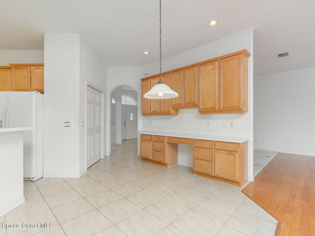 742 W Whitmire Drive, Melbourne, FL 32935