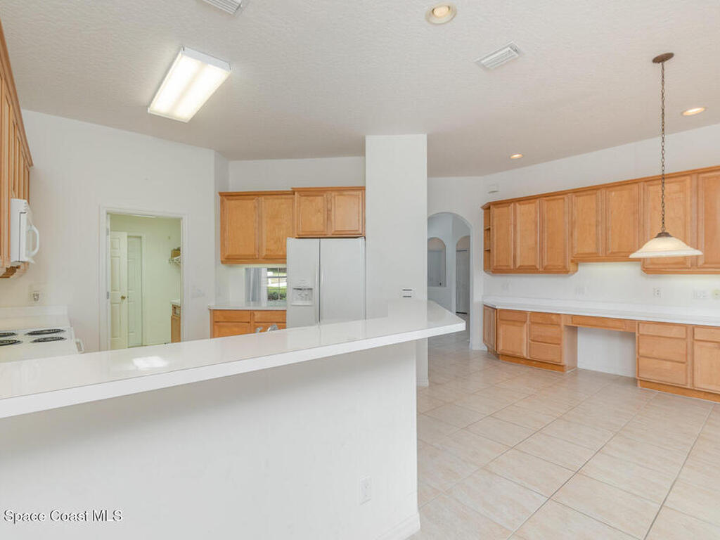 742 W Whitmire Drive, Melbourne, FL 32935