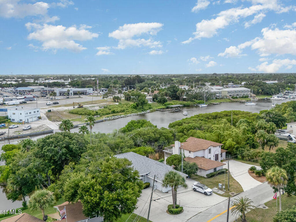 742 W Whitmire Drive, Melbourne, FL 32935