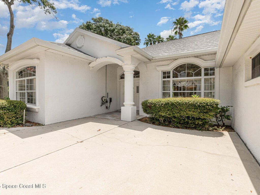 742 W Whitmire Drive, Melbourne, FL 32935