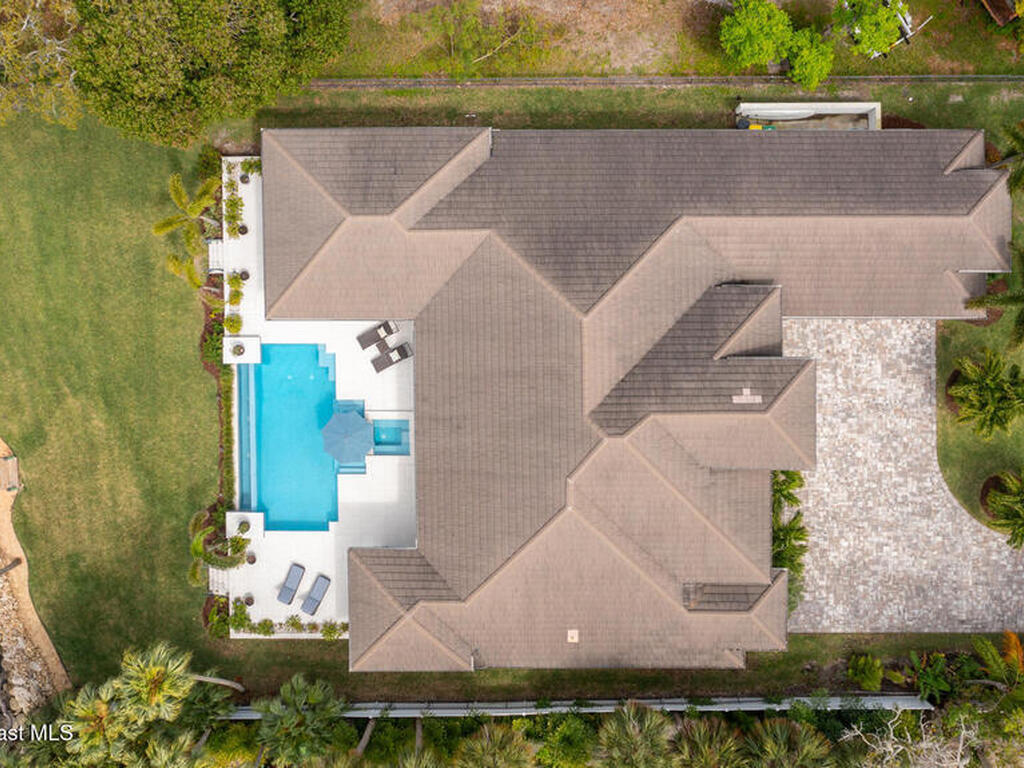 3869 S Tropical Trail, Merritt Island, FL 32952