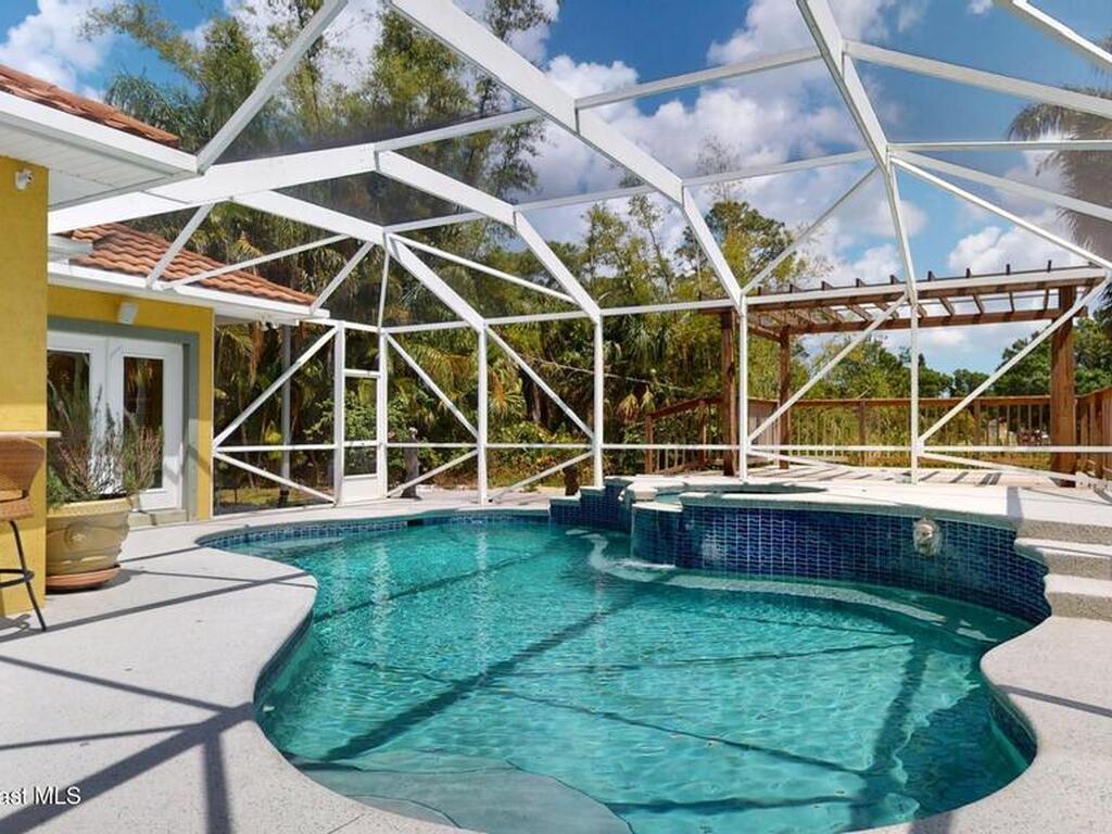 8666 95th Avenue, Vero Beach, FL 32967