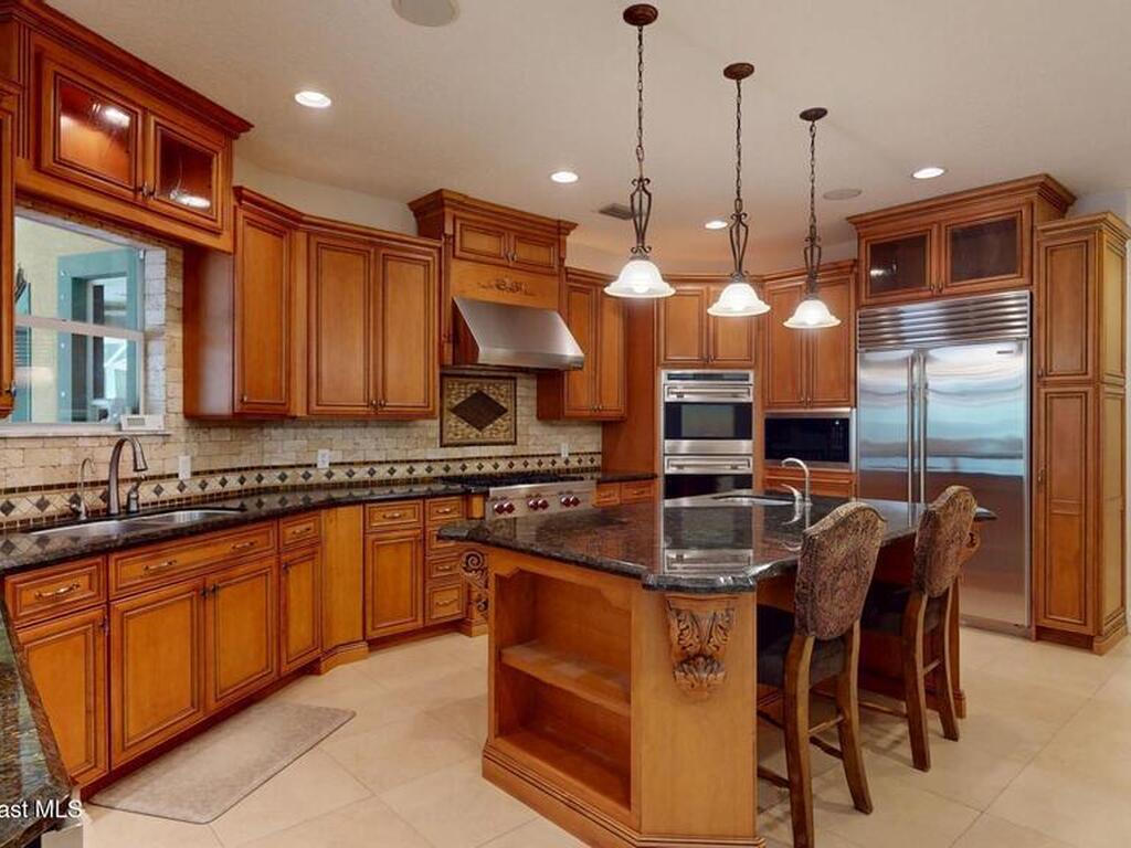 8666 95th Avenue, Vero Beach, FL 32967