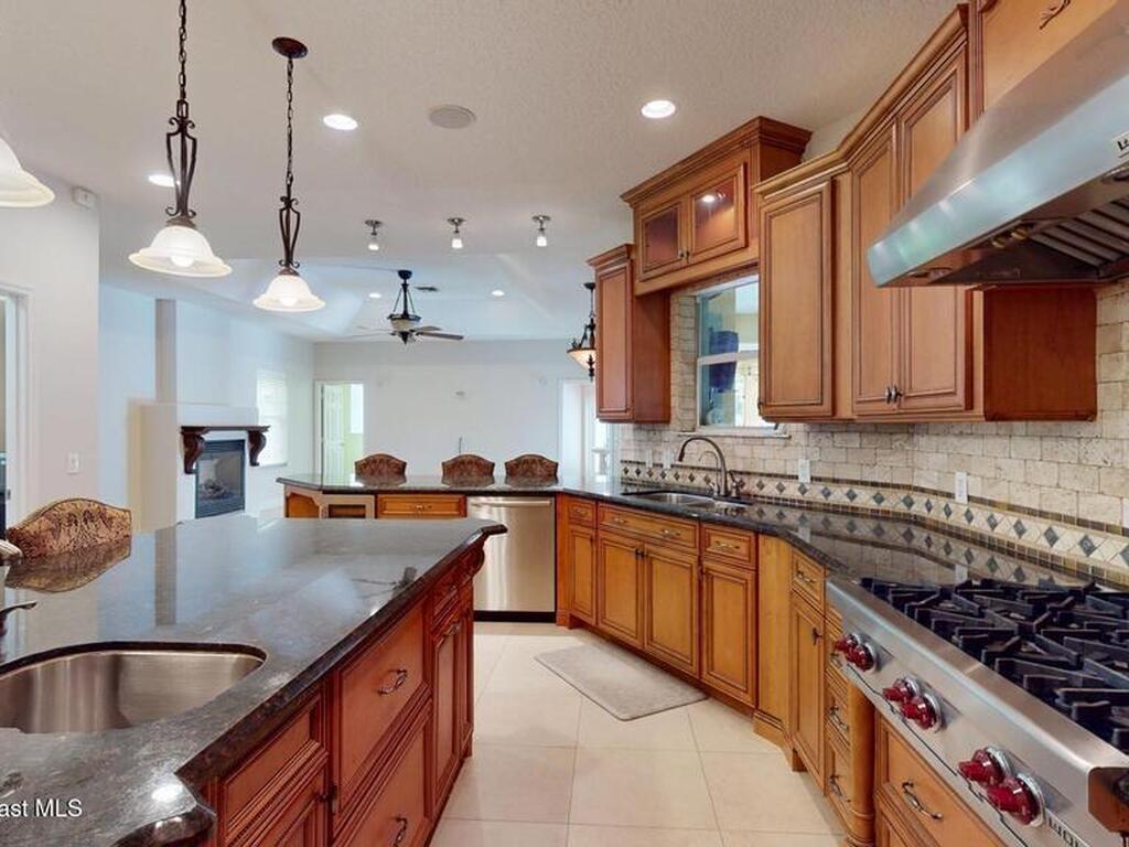 8666 95th Avenue, Vero Beach, FL 32967