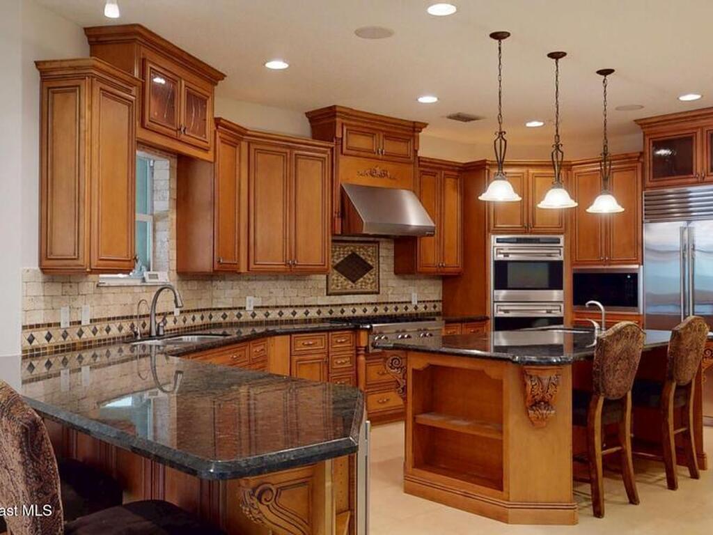 8666 95th Avenue, Vero Beach, FL 32967
