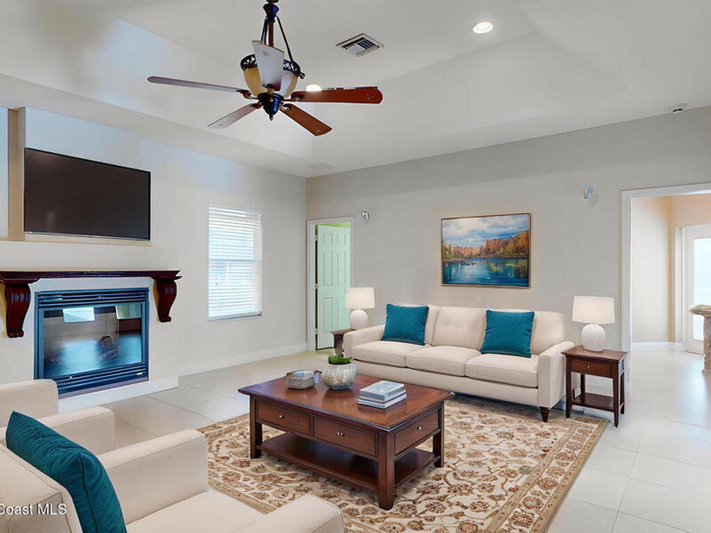 8666 95th Avenue, Vero Beach, FL 32967