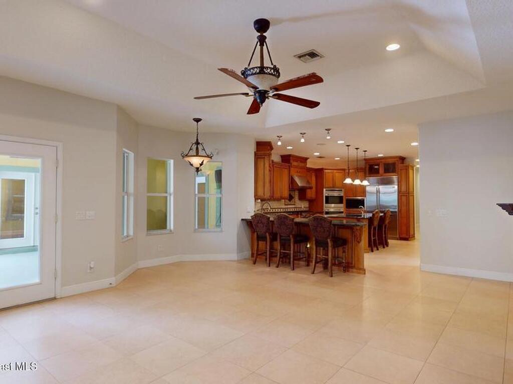 8666 95th Avenue, Vero Beach, FL 32967