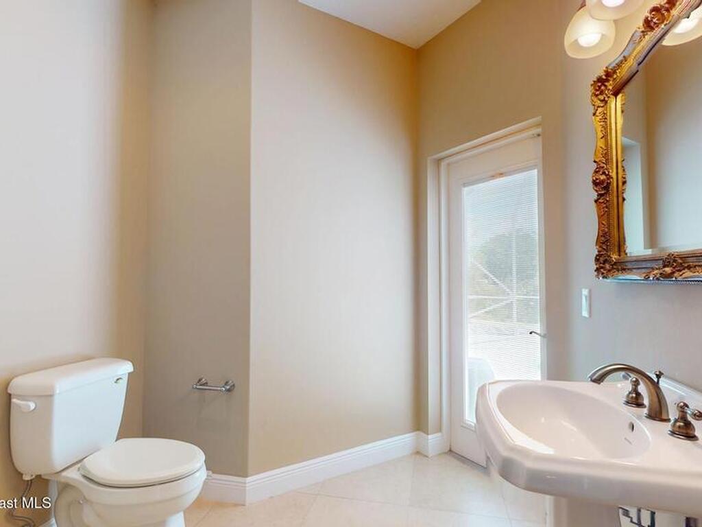 8666 95th Avenue, Vero Beach, FL 32967