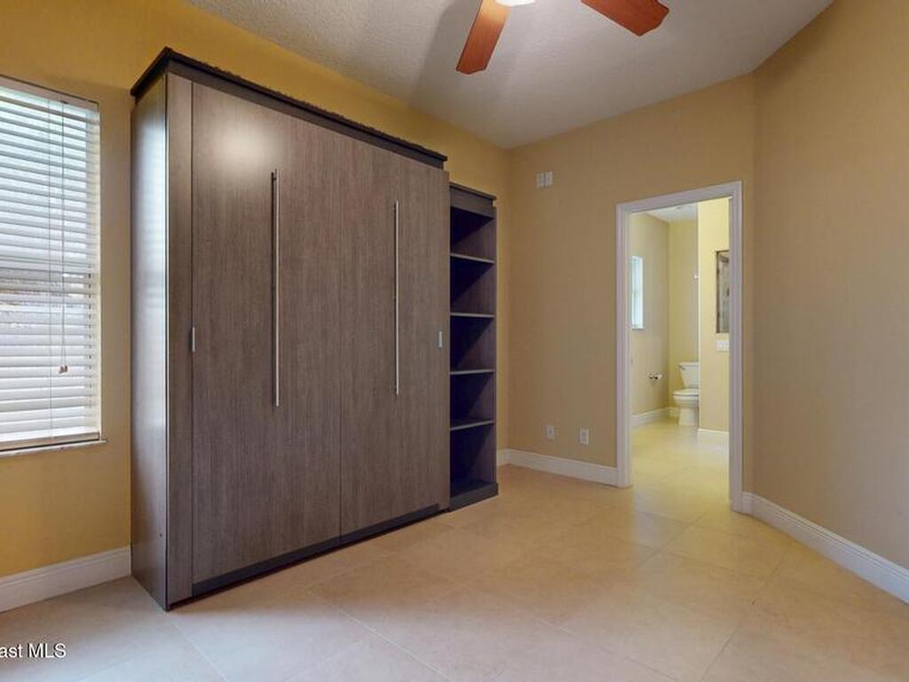8666 95th Avenue, Vero Beach, FL 32967