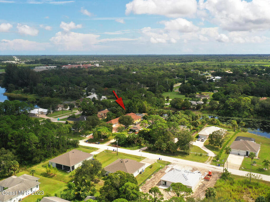 8666 95th Avenue, Vero Beach, FL 32967